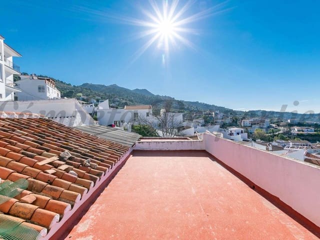 Image No.19-5 Bed Townhouse for sale