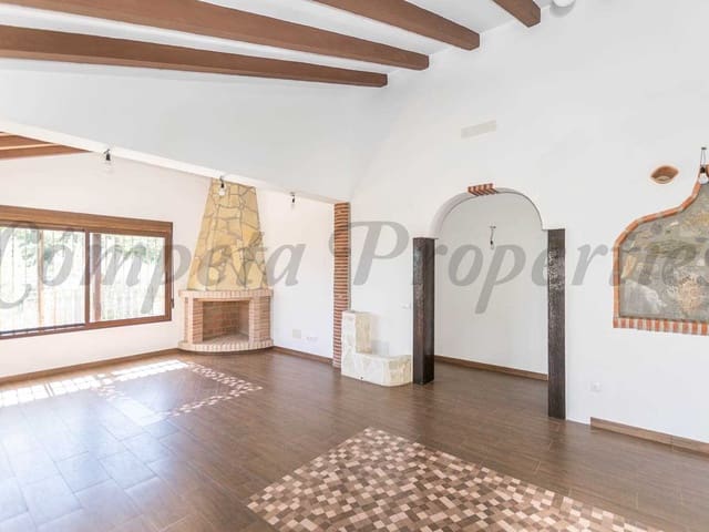 Image No.11-3 Bed Villa for sale