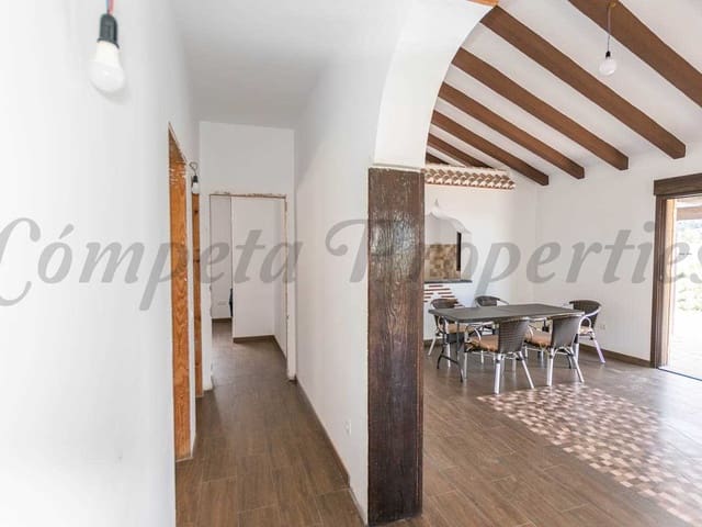 Image No.9-3 Bed Villa for sale