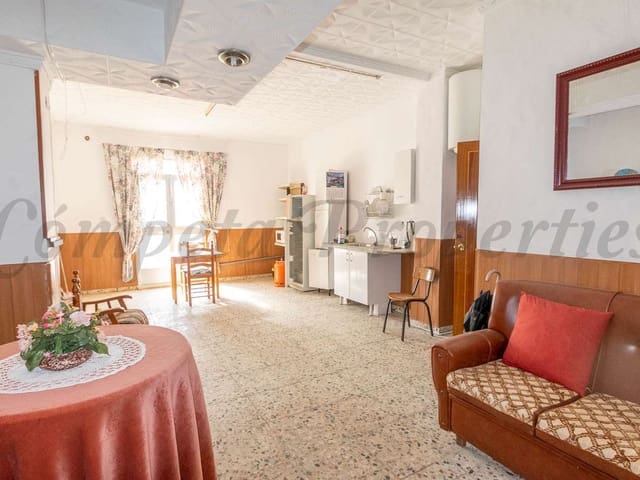 Image No.3-5 Bed Townhouse for sale