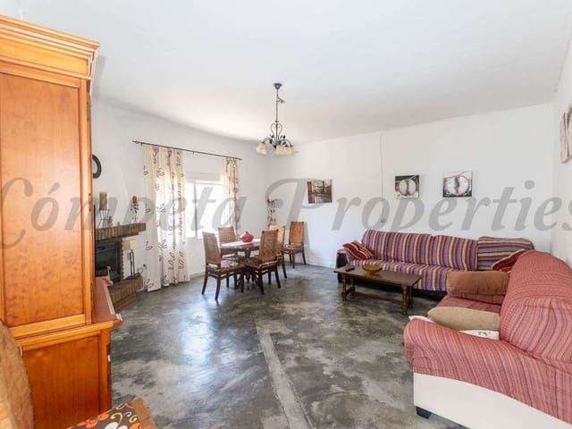 Image No.12-3 Bed Villa for sale