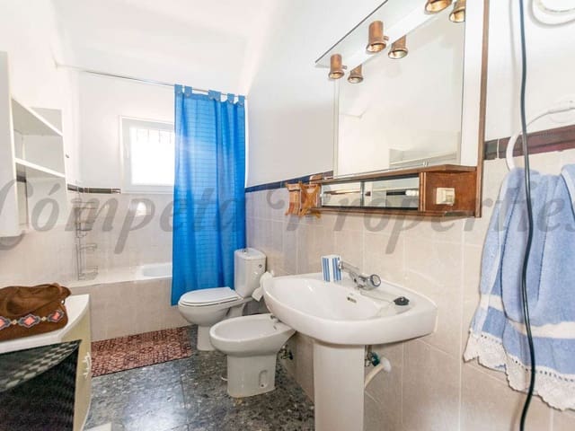 Image No.15-3 Bed Villa for sale