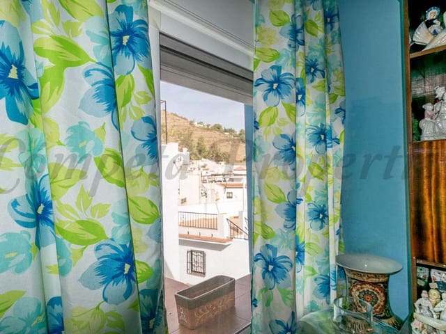 Image No.5-3 Bed Townhouse for sale