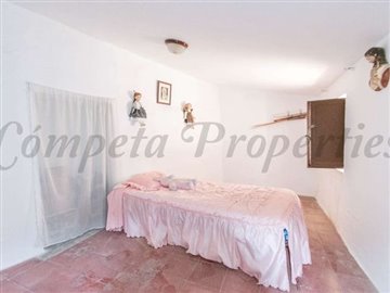 239500616original
