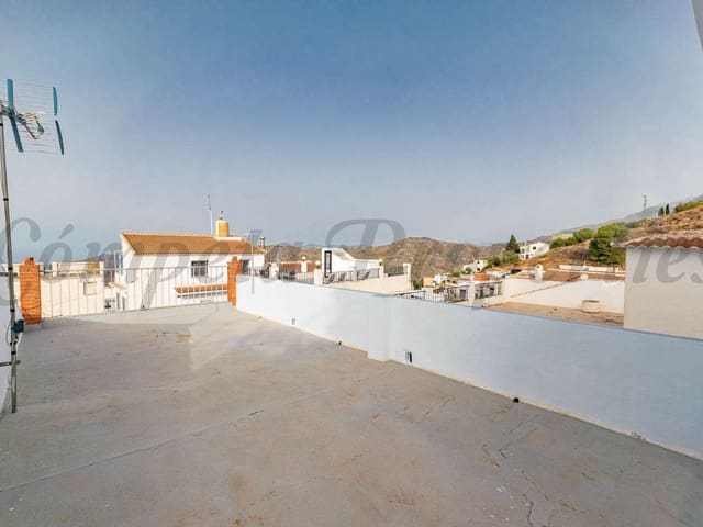 Image No.13-4 Bed Townhouse for sale