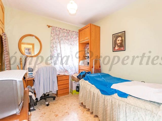 Image No.12-4 Bed Villa for sale