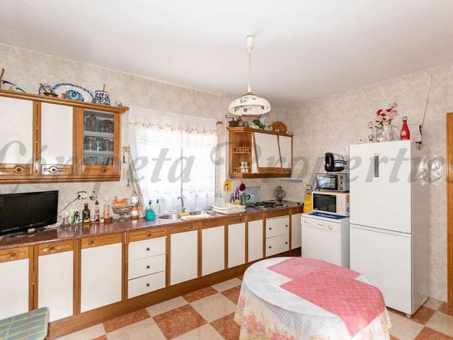 Image No.8-4 Bed Villa for sale