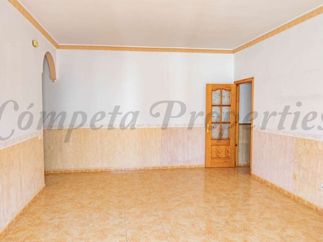 Image No.4-4 Bed Townhouse for sale