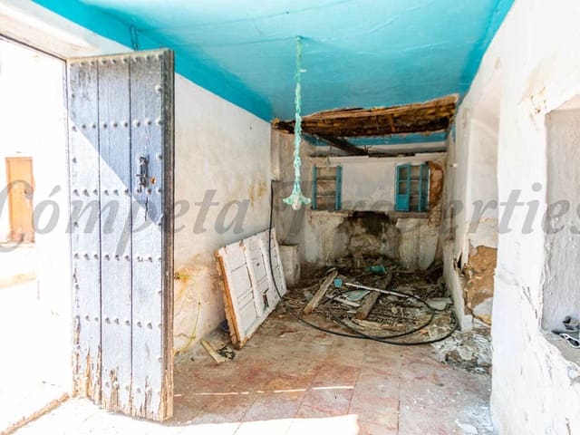 Image No.2-Townhouse for sale