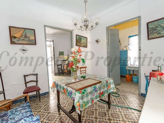 Image No.3-4 Bed Townhouse for sale