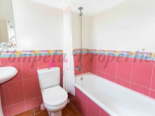 Image No.16-Villa de 2 chambres à vendre à Torrox