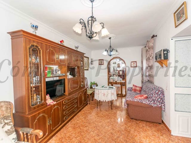 Image No.16-3 Bed Townhouse for sale