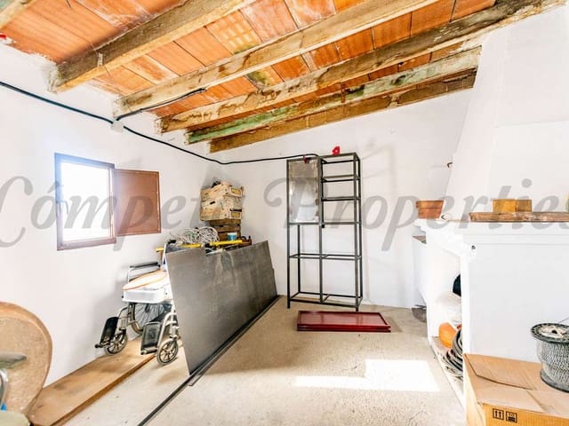 Image No.3-3 Bed Townhouse for sale