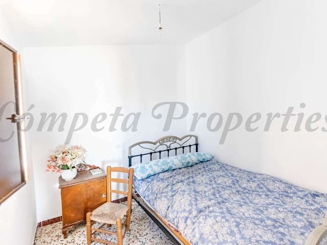 Image No.5-3 Bed Townhouse for sale