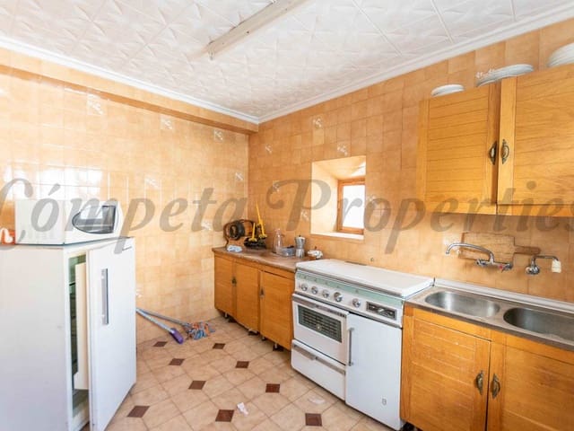 Image No.7-3 Bed Townhouse for sale