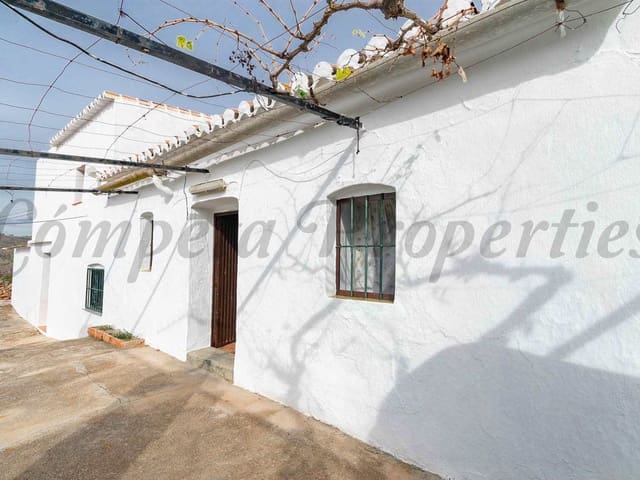 Image No.1-Villa de 3 chambres à vendre à Cómpeta