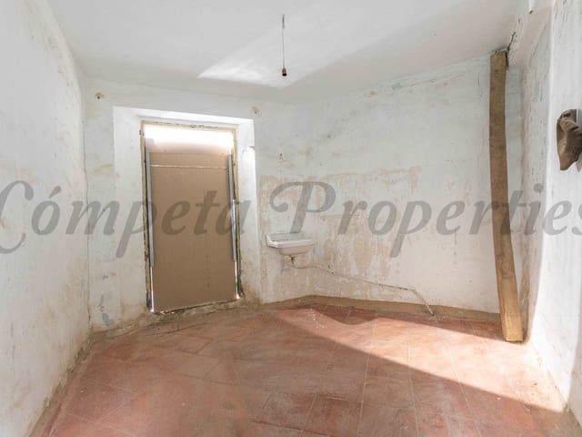 Image No.8-Townhouse for sale