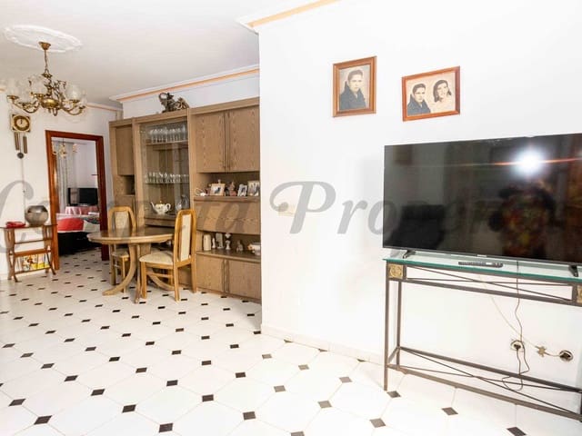 Image No.13-Maison de ville de 8 chambres à vendre à Nerja