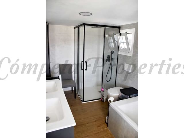 Image No.11-Maison de ville de 3 chambres à vendre à Torrox