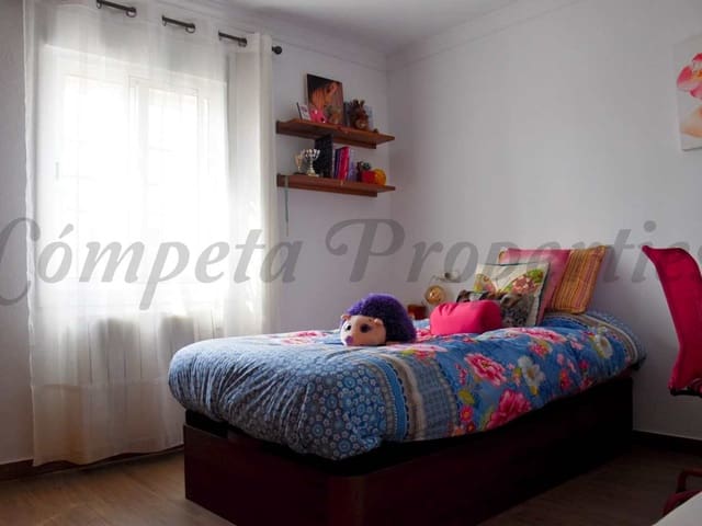 Image No.14-Maison de ville de 3 chambres à vendre à Torrox