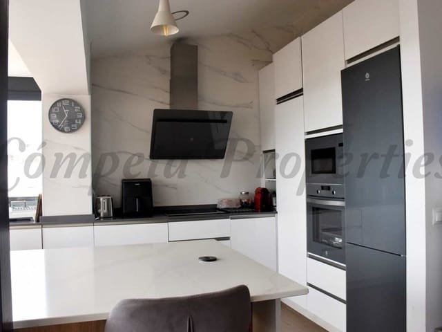 Image No.6-Maison de ville de 3 chambres à vendre à Torrox