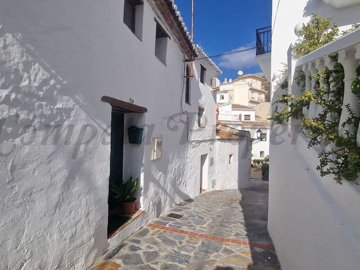 CÓMPETA PROPERTIES S.L most sold property