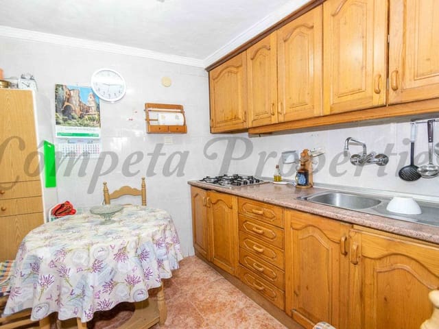 Image No.3-3 Bed Townhouse for sale