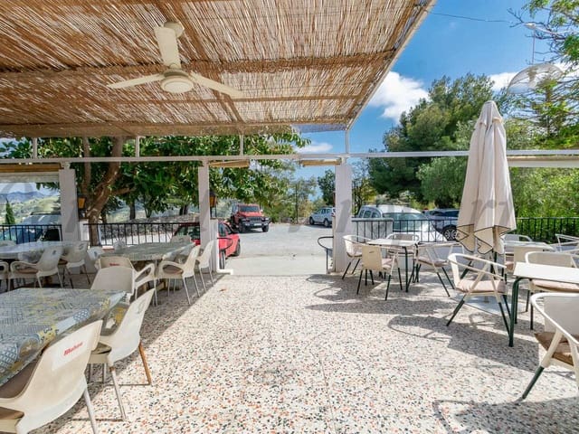 Image No.2-Villa de 6 chambres à vendre à Cómpeta