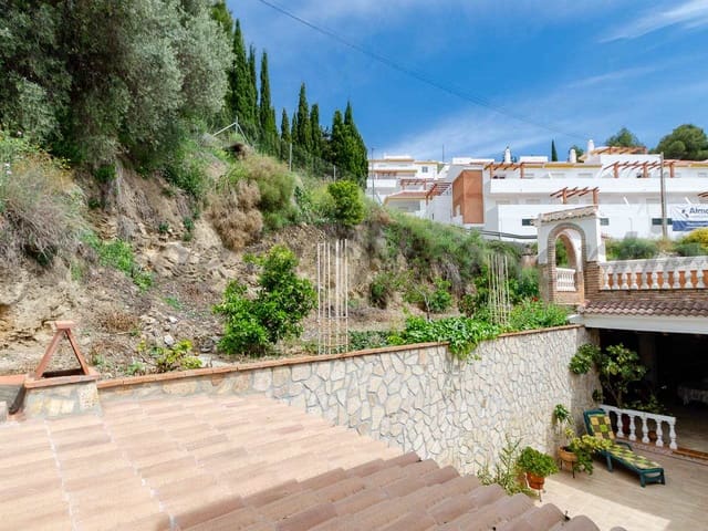 Image No.10-Maison de ville de 3 chambres à vendre à Cómpeta