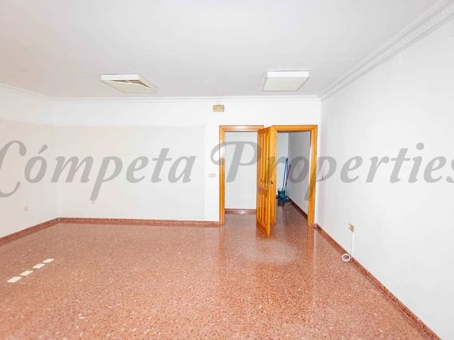 Image No.10-3 Bed Apartment for sale