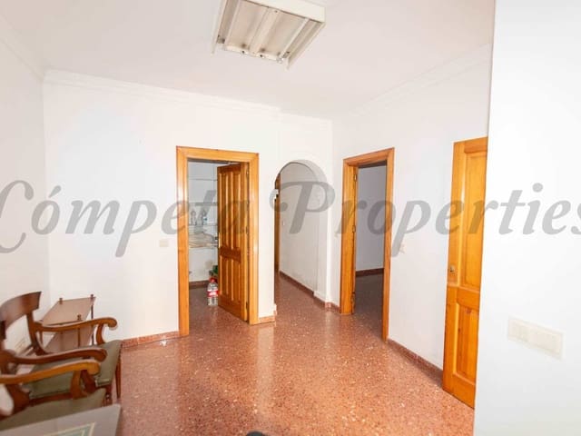 Image No.7-3 Bed Apartment for sale