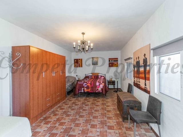 Image No.13-4 Bed Villa for sale