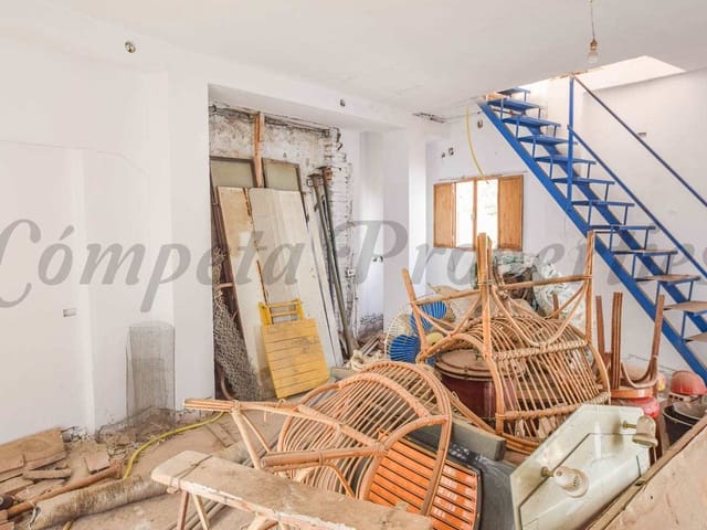 Image No.3-3 Bed Townhouse for sale