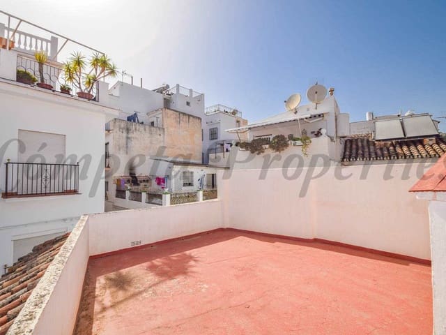 Image No.8-3 Bed Townhouse for sale