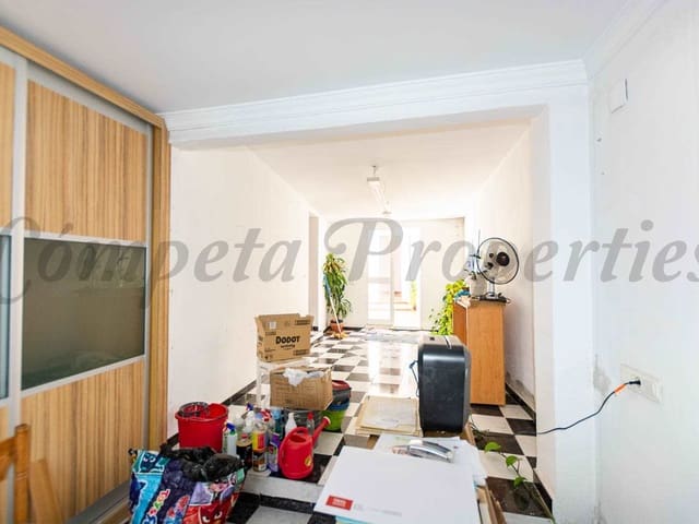 Image No.3-2 Bed Townhouse for sale