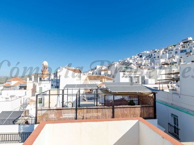 Image No.3-4 Bed Townhouse for sale