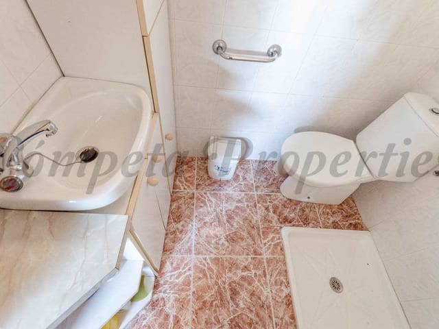 Image No.6-1 Bed Townhouse for sale