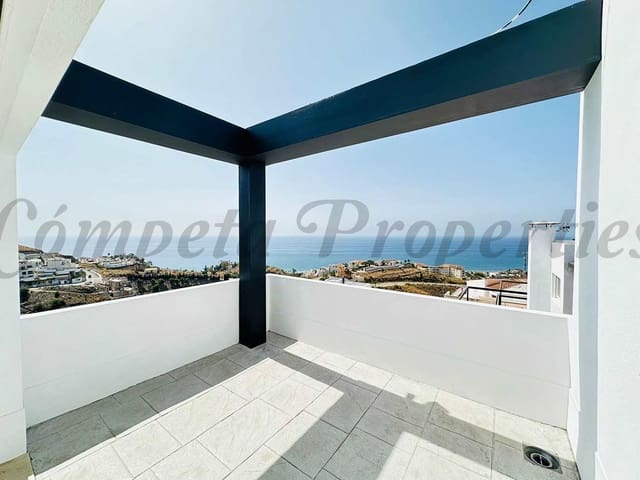 Image No.18-4 Bed Townhouse for sale