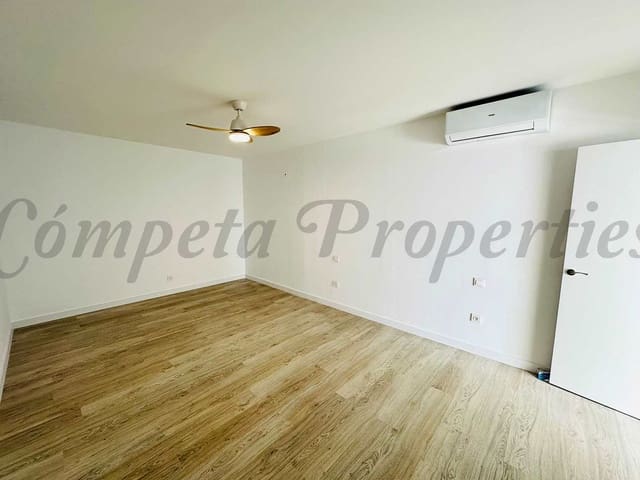 Image No.9-4 Bed Townhouse for sale