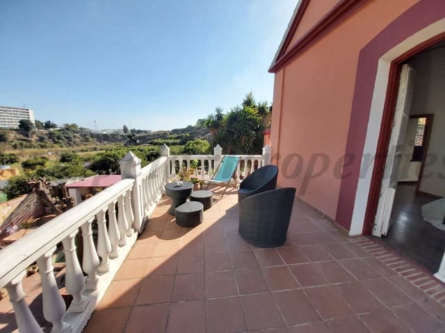 Image No.21-Villa de 4 chambres à vendre à Nerja