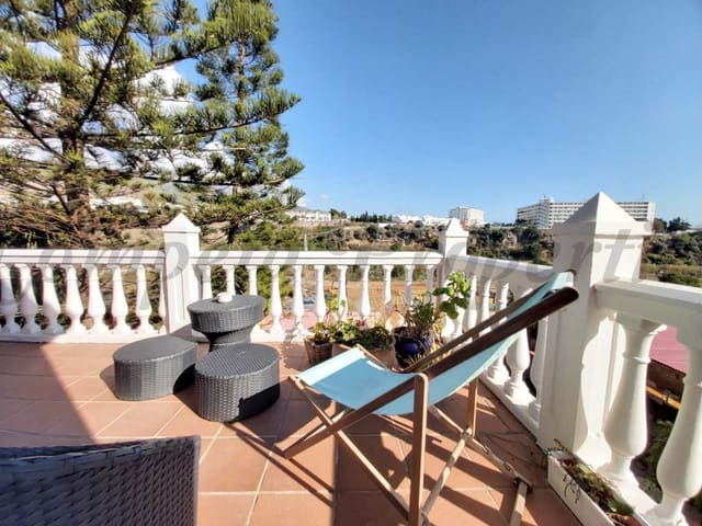 Image No.22-Villa de 4 chambres à vendre à Nerja