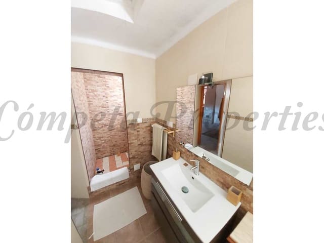 Image No.33-4 Bed Villa for sale