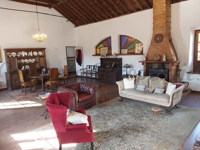 Image No.47-4 Bed Villa for sale