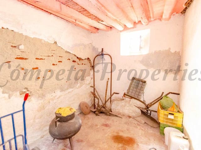 Image No.4-1 Bed Townhouse for sale