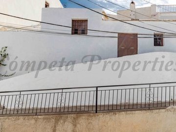 CÓMPETA PROPERTIES S.L most sold property