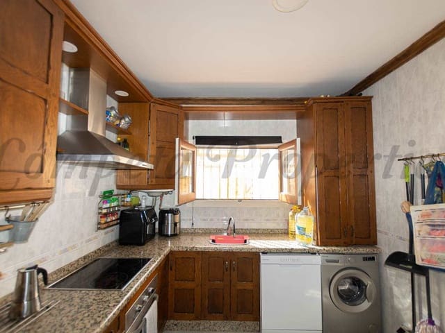 Image No.5-3 Bed Townhouse for sale