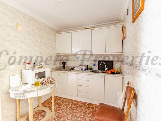 Image No.5-3 Bed Townhouse for sale