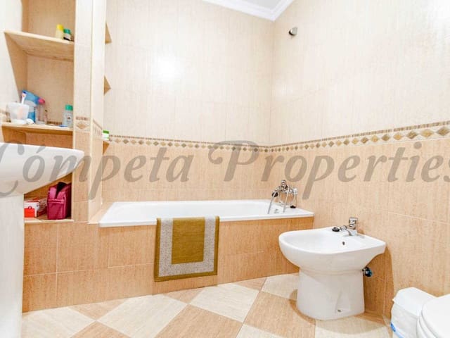 Image No.12-Maison de ville de 3 chambres à vendre à Cómpeta