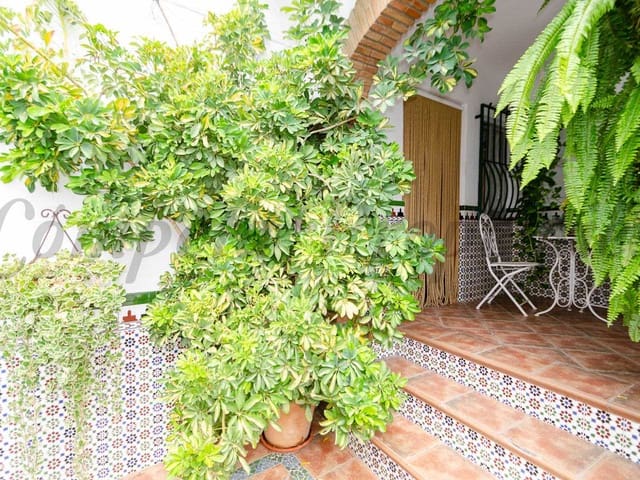 Image No.14-5 Bed Townhouse for sale