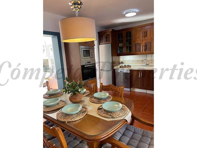 Image No.6-5 Bed Townhouse for sale